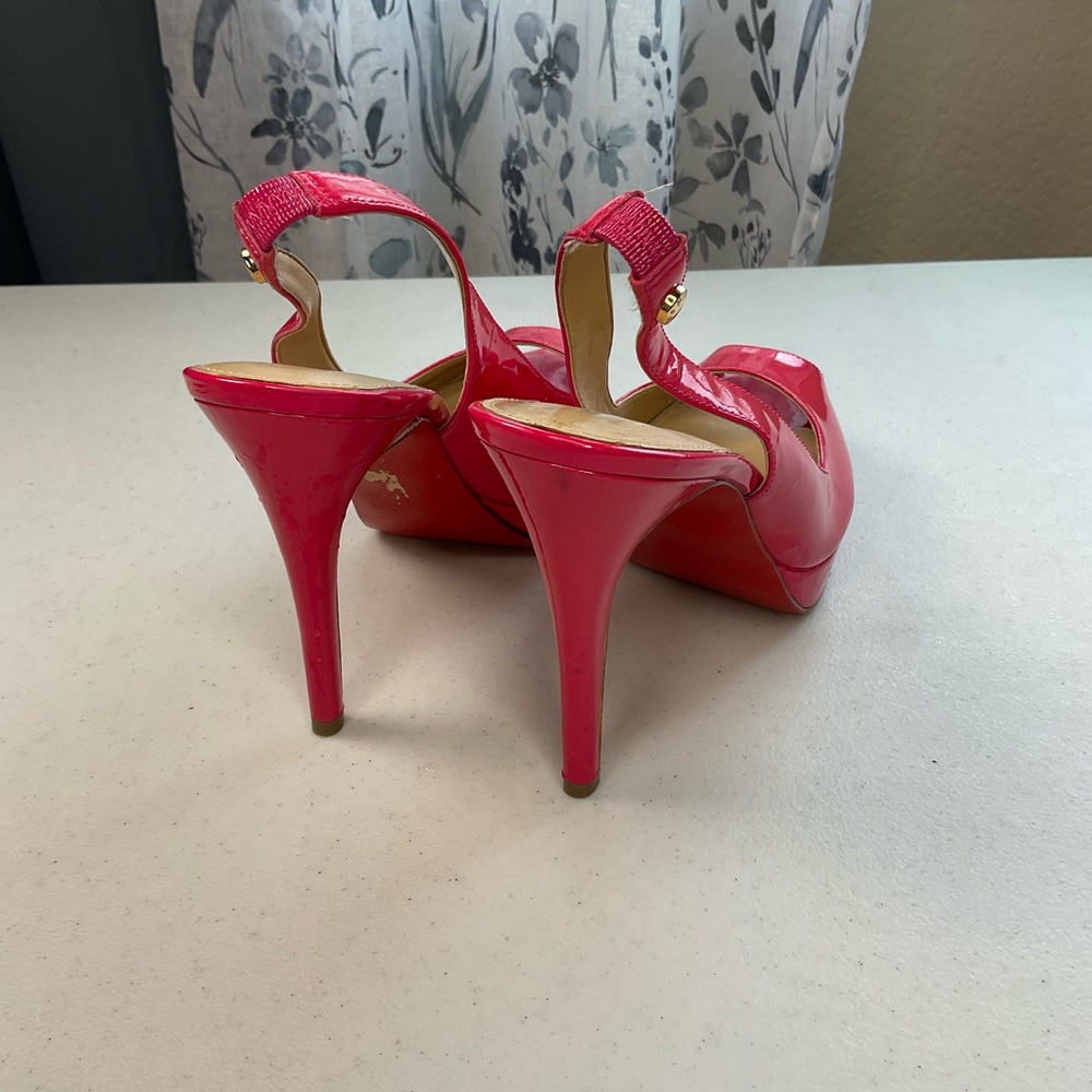 Michael Kors Women's Patent Leather Pink Peep Toe Slingback Heels sassy prom - Picture 4 of 10